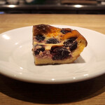 スガハラ - さくらんぼのクラフティ