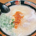 一蘭 - ラーメン  ¥980  こちらは赤い秘伝のたれ2倍