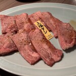 水七輪炭火焼肉 北浜にくや - 