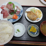 水産食堂 - お刺身定食　９００円