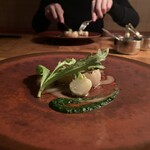 ザ タヴァン グリル＆ラウンジ - 