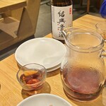 老虎菜 - 紹興酒3年 燗
      デキャンタで2回に分けて