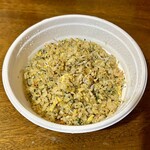 老虎菜 - 〈持ち帰り〉
      桜海老とシラスの炒飯