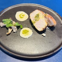 オッティモ・シーフード・ガーデン 新宿店 - 大山鶏のコトレッタ酢橘クリームとサルサヴェルデ