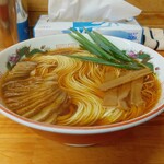 笠岡ラーメン 大盛り (税込)900円 ※角度を変えて (2025.10.30)