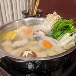 泳ぎとらふぐ活蟹料理 あじ平 - 活てっちり