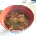 京亭 - なめこ汁