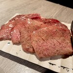 焼肉 AJITO 総本店 - 