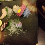 さかな料理と寿し 侍 - 写真を撮っていないことに気づいて、食べかけです(笑)