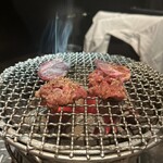 炭火焼ホルモン　ぐう - 