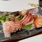 魚や 翻車魚丸 - 刺盛2-3人