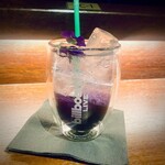 ビルボードライブ東京 - ハーブ入りジンベースカクテル。うまーあまー