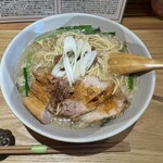 Dad's Ramen 夢にでてきた中華そば - 