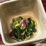 木佐貫 - 天然きのこ　あみたけ　能登しめじ　ほうれん草　お浸し