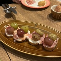 マヌエル タスカ ド ターリョ 丸の内店 - 