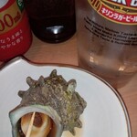 立ち呑み 晩杯屋 - サザエのつぼ焼き