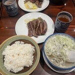 たんや 善治郎 牛たん通り店 - 