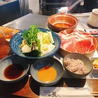 しゃぶしゃぶ 山笑ふ 表参道店 - 