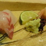 伊吹 - 鯛と赤貝の刺身UP