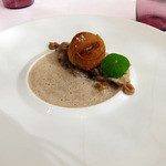 プレヴナンス - ボンボン・フォアグラ、カプチーノ仕立て、長野産天然キノコのフリカッセ、栗のピュレ