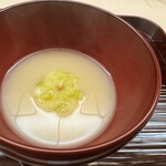 木佐貫 - 銀杏餅の入った銀杏出汁