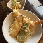 煮込みうどん かに屋 - 