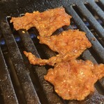 焼肉やっちゃん - ツラミ