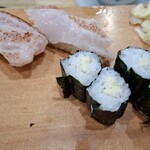 とも恵寿し - きんき握りと山わさび