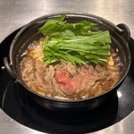 しゃぶ壱 - 特選和牛すき焼き(1,200円)
白ご飯･お漬物･卵付き
肉ダブル(+800円)
(肉ダブルは卵2個付き)