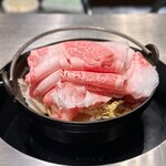 しゃぶ壱 - 特選和牛すき焼き(1,200円)
白ご飯･お漬物･卵付き
肉ダブル(+800円)
(肉ダブルは卵2個付き)