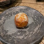 レヴォ - 山羊のチーズの一品