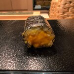 すし 良月 - バフンウニの海苔巻き