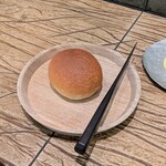 レヴォ - もち麦パン