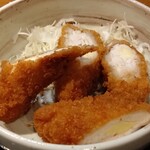 吉翔 - ササミチーズカツのアップ