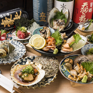 宴会に◎刺身と一品料理を味わう飲み放題付きコースがお得