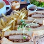 ゴールデンレイクスカントリークラブ - 