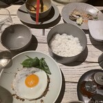 Madam My modern thai vietnamese - 