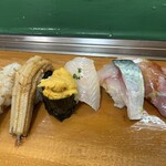 大和田鮨 - 車海老新鮮、穴子ふっくら、うには蕩ける、平目は歯応え