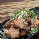 焼き鳥 あちゃこ - こちらも水曜日限定！天草大王の白レバー