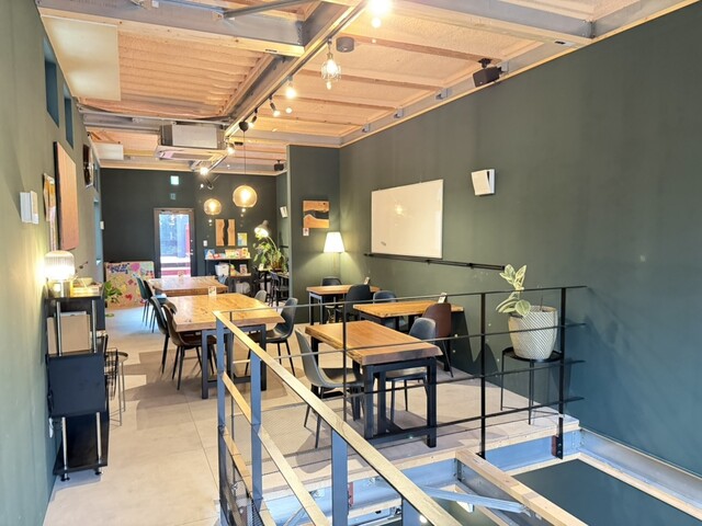 D's cafe 853 photo 2