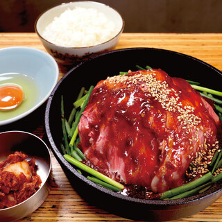 肉五郎肉鍋定食