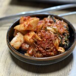 焼肉幸泉 - キムチ盛り合わせ