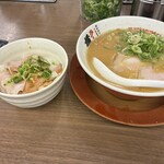 ラーメン横綱 豊山店 - 