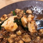 舞鶴麺飯店 - ここの料理人って何ものなの？？
      知りたい。