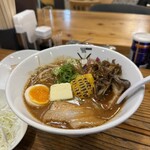 麺家 神明 - 凄い具材量