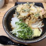 おのうどん - かき揚げ大盛り