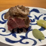 肉割烹 岡田前 - 