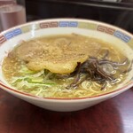 豚珍軒 - 博多ラーメン700円