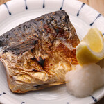 屋台居酒屋 大阪 満マル - さば塩焼き
