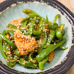 屋台居酒屋 大阪 満マル - 鶏とピーマンの胡麻照焼き